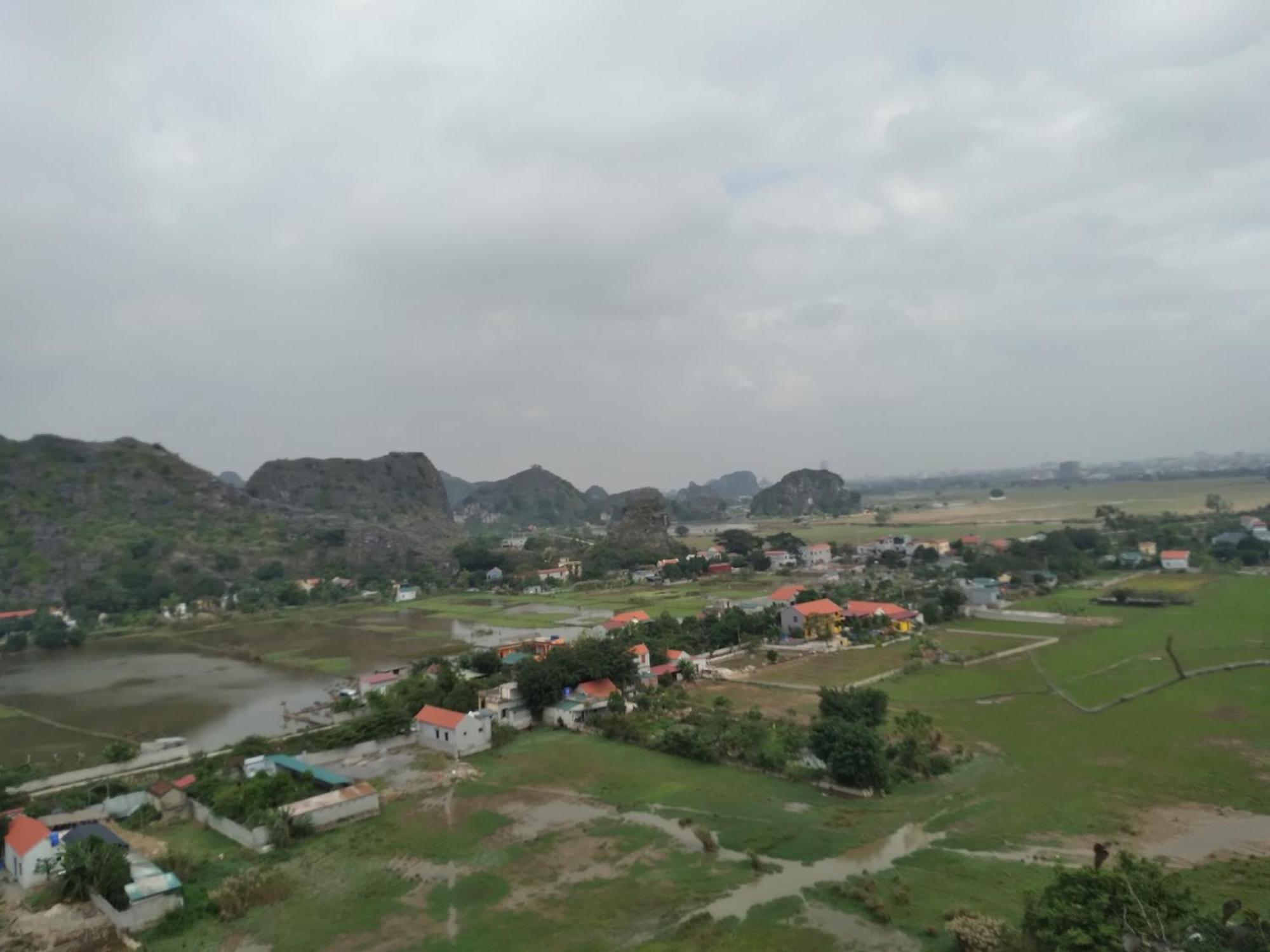 Ali Homestay Ниньбинь Экстерьер фото